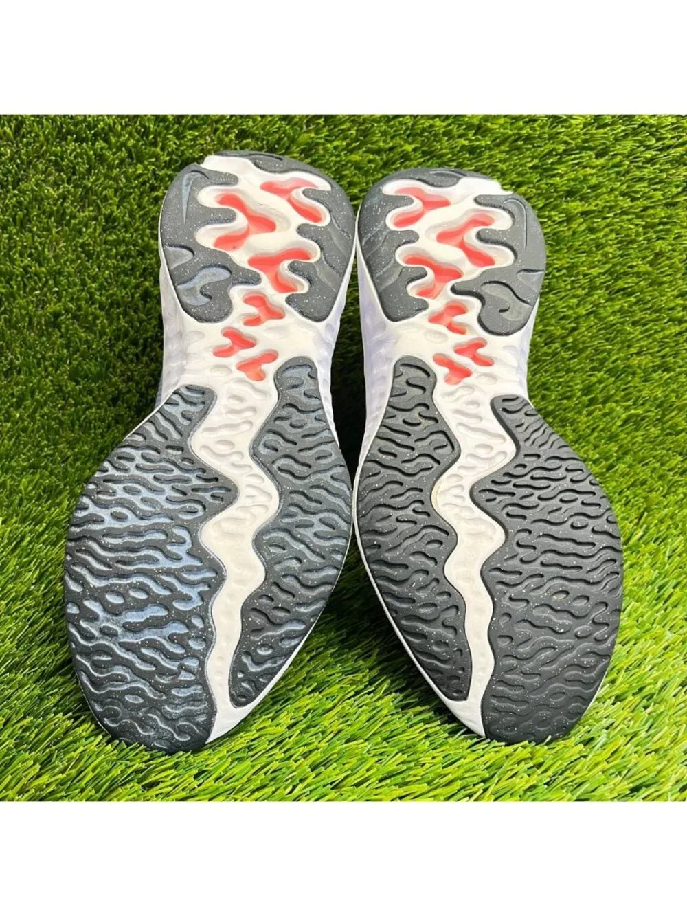Nike please review